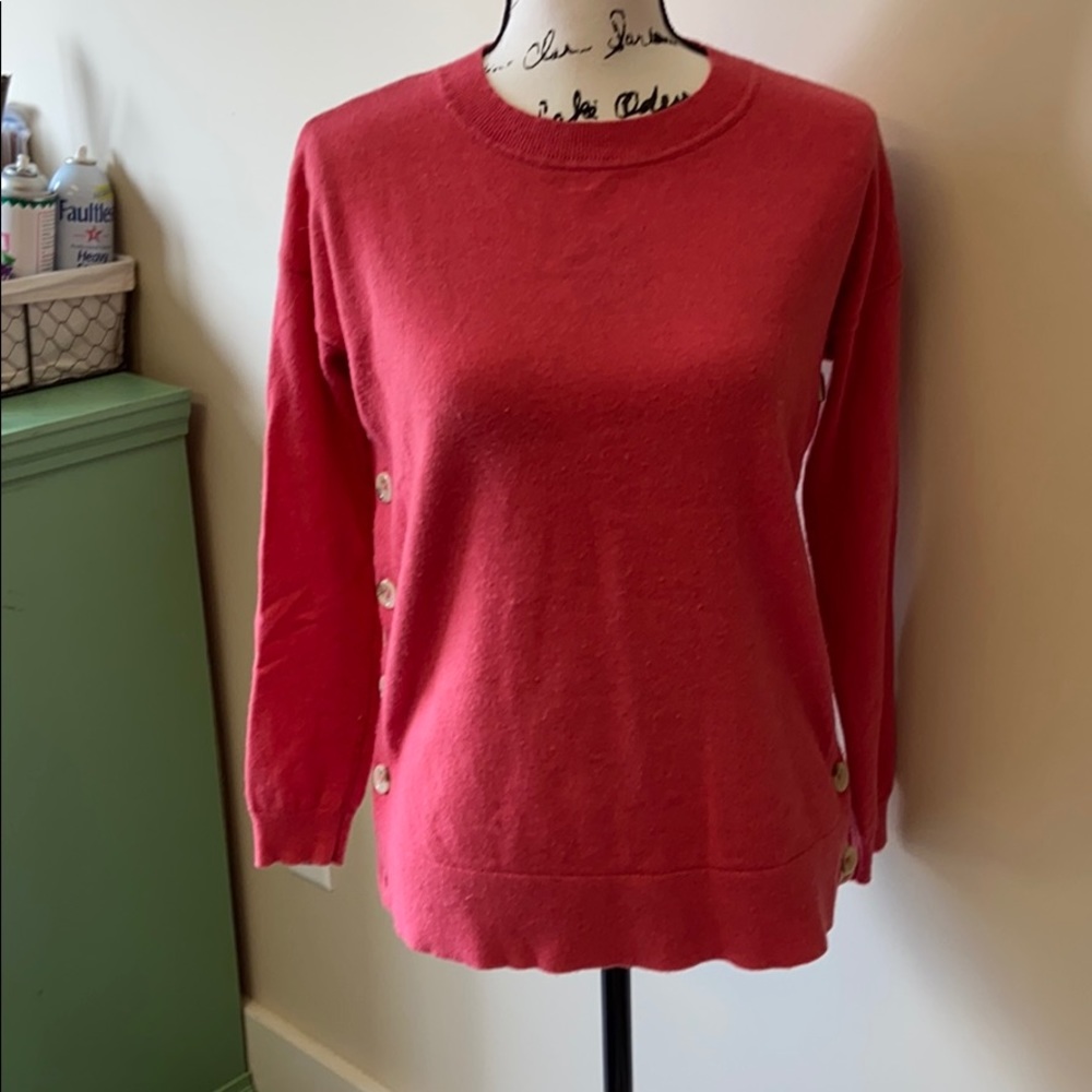 Women rose colored pullover sweater